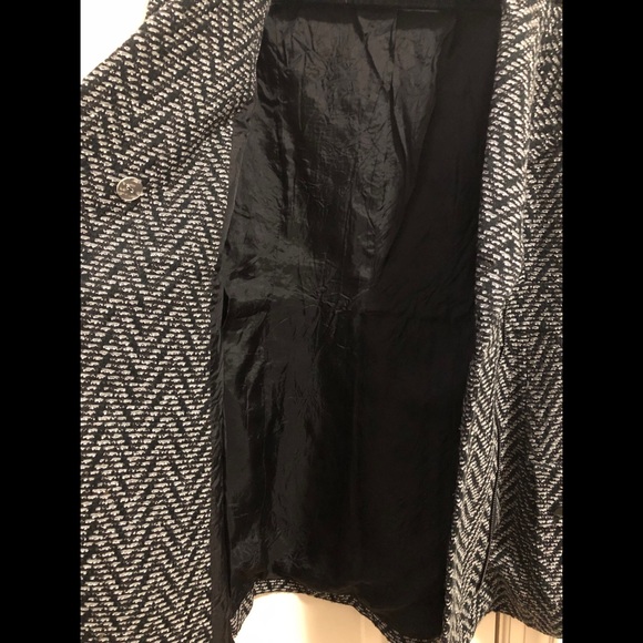 BCBG Coat - Picture 4 of 4